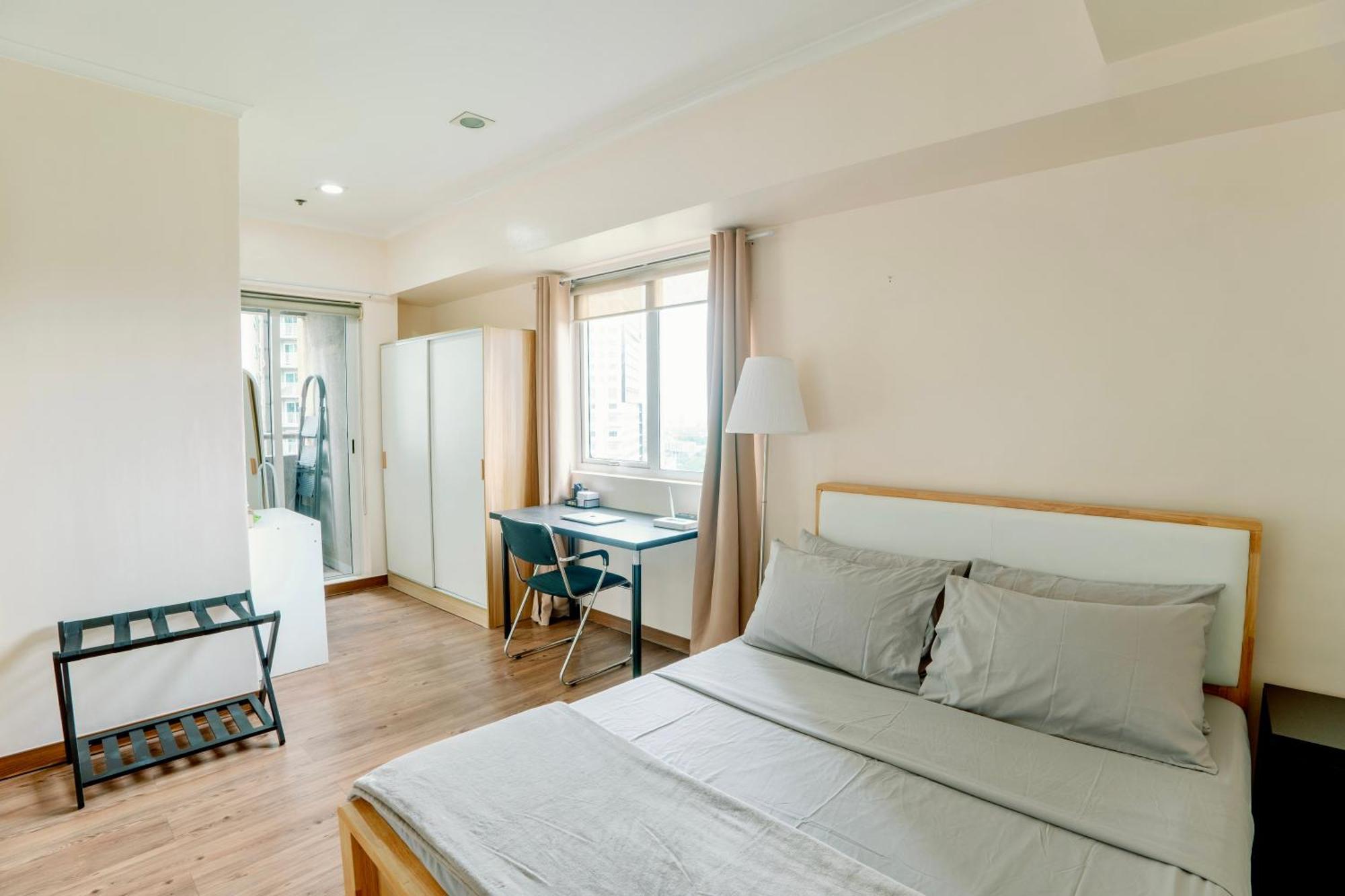 Spacious 2Br At Soma Bgc Near Sm Aura And Bonifacio High Street マニラ市 エクステリア 写真