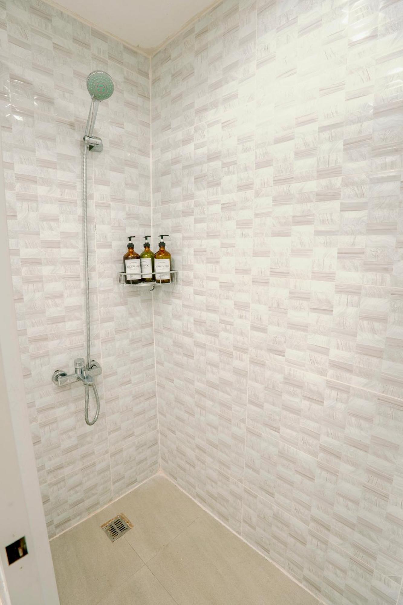 Spacious 2Br At Soma Bgc Near Sm Aura And Bonifacio High Street マニラ市 エクステリア 写真