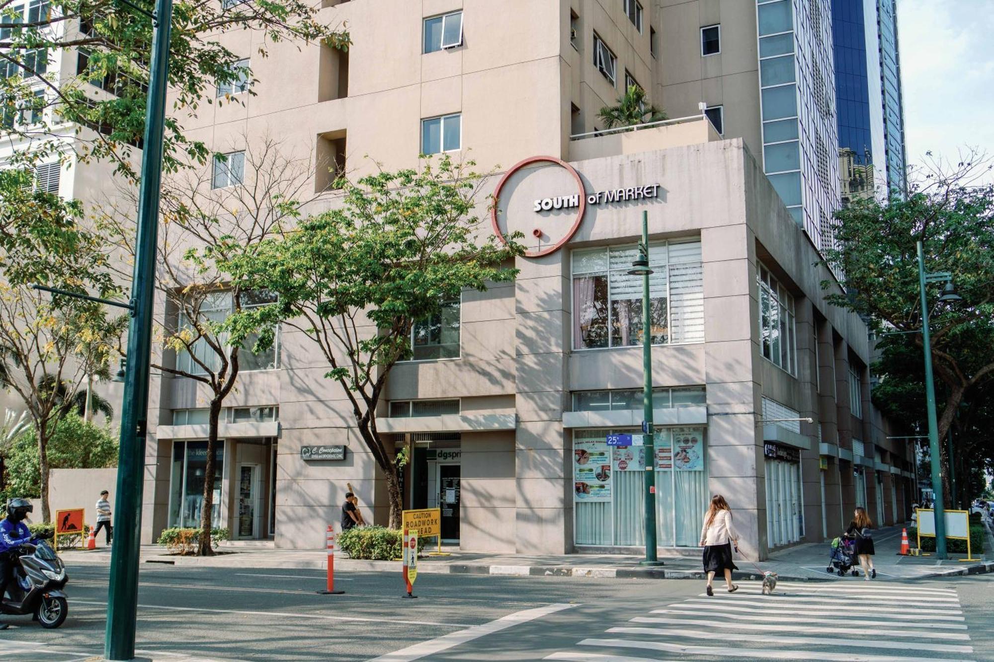 Spacious 2Br At Soma Bgc Near Sm Aura And Bonifacio High Street マニラ市 エクステリア 写真